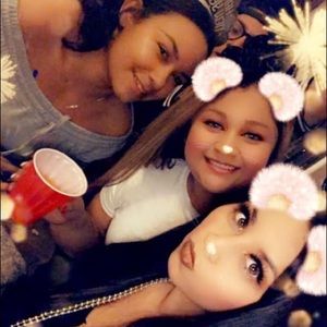 Meet your Posher, Nicole